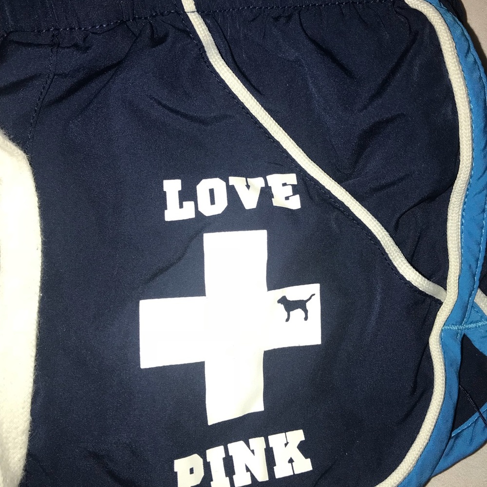 Shorts - Picture 5 of 5